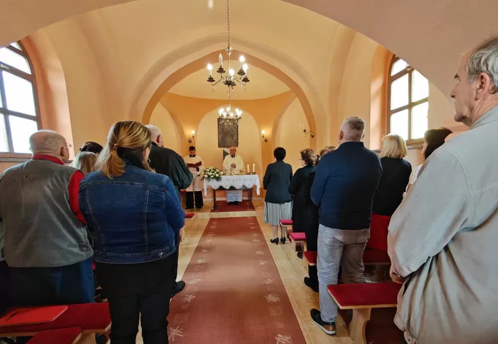 Proslavljeno ʼMioljeʼ na Grižićima - blagdan svetih arkanđela /FOTO)
