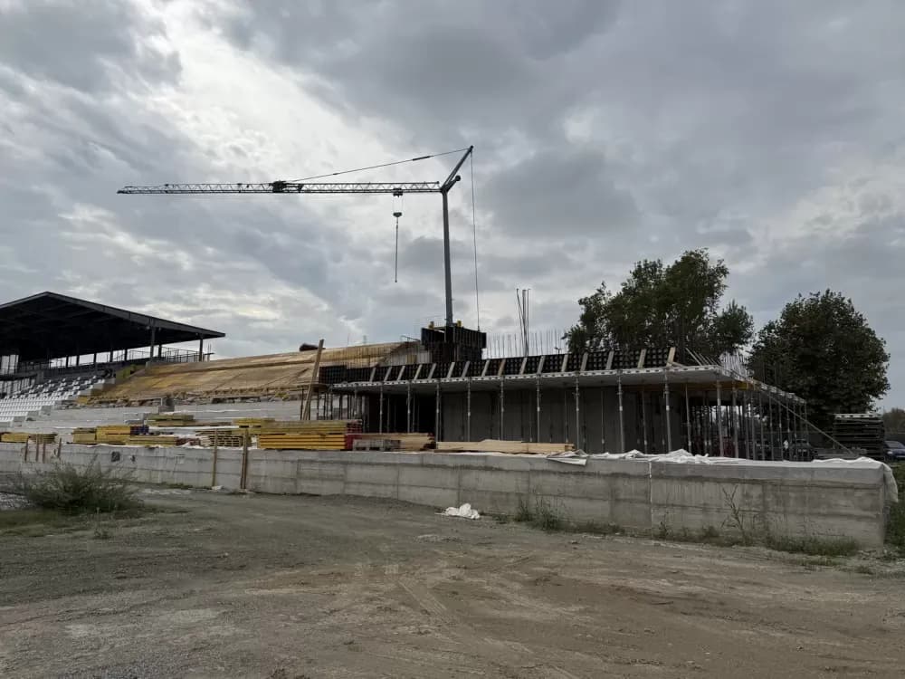 Stadion kraj Save: Gradnja južne tribine napreduje prema planu