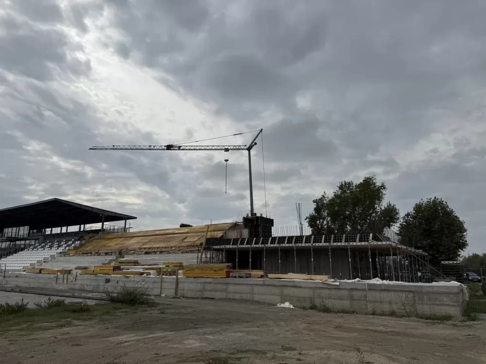 Stadion kraj Save: Gradnja južne tribine napreduje prema planu