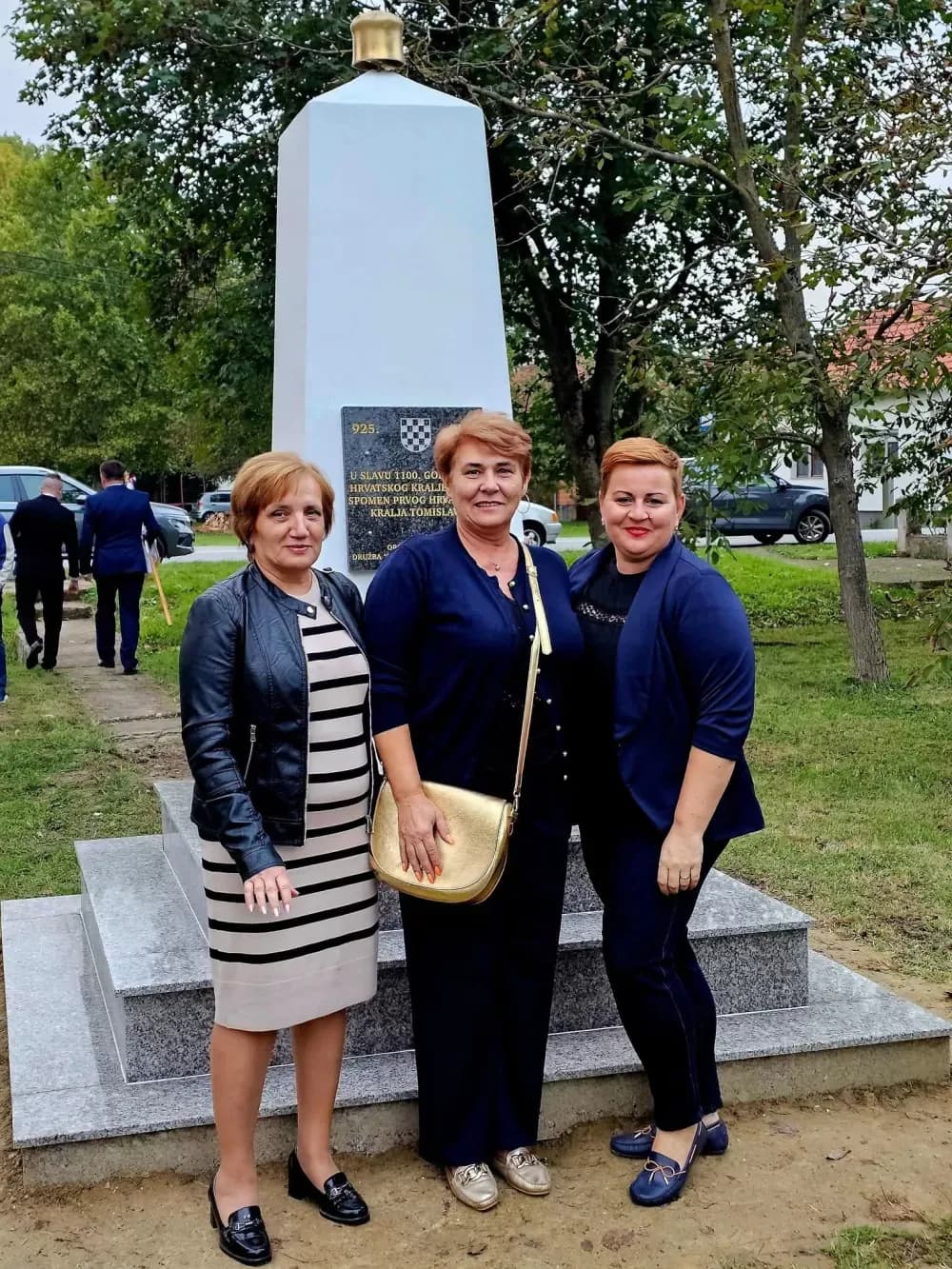 Bebrina obilježila 1100 godina Hrvatskog kraljevstva spomen-pločom i sadnjom lipa