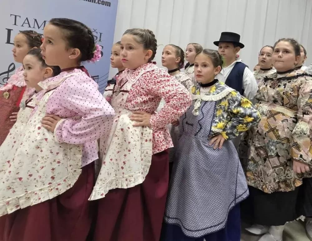 Izabrana najljepša šarenica u Oprisavcima – slavila Gabrijela Matasović iz Velike Kopanice