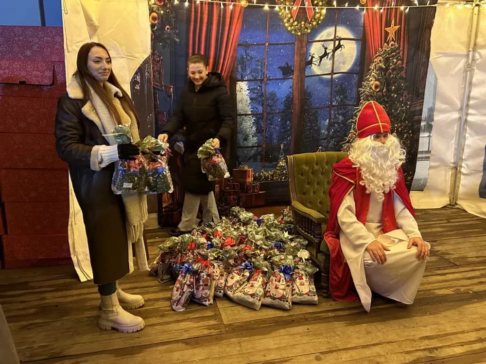 Sveti Nikola posjetio Tvrđavu Brod i podijelio darove najmlađima