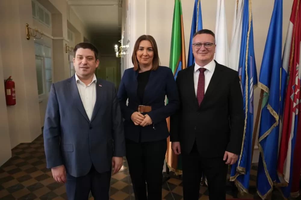 Danijel Marušić na potpisivanju ugovora: Čvor Požega otvara nove razvojne prilike za Brodsko-posavsku županiju