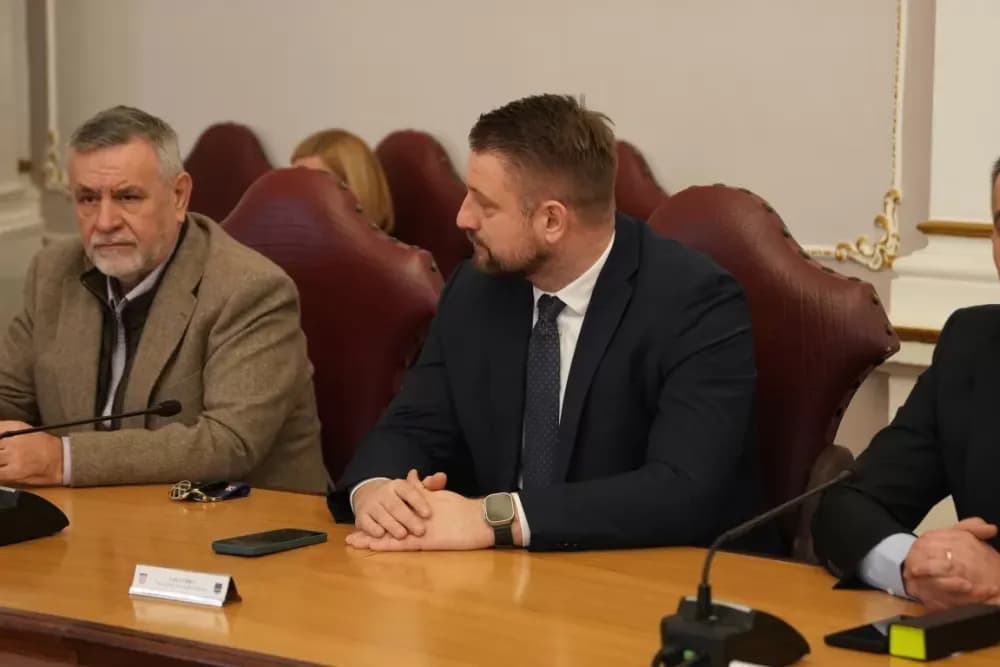 Danijel Marušić na potpisivanju ugovora: Čvor Požega otvara nove razvojne prilike za Brodsko-posavsku županiju