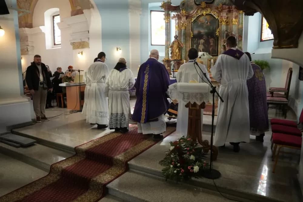 Svečano i dostojanstveno u Sibinju: Odana počast žrtvama i obilježen Dan općine