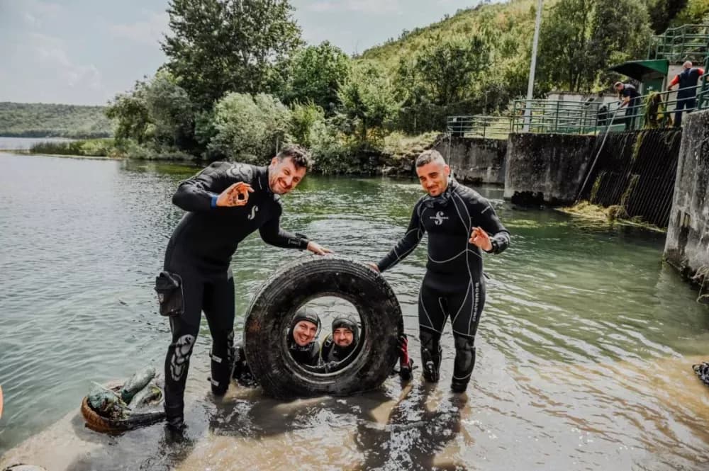 Promjene dolaze iz dubina: Kako najmlađi ronilački klub u Slavonskom Brodu dokazuje da promjene ne moraju doći „odozgo“