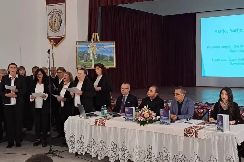 Velika priča iz malog mjesta: 850 godina svetišta u jednoj knjizi