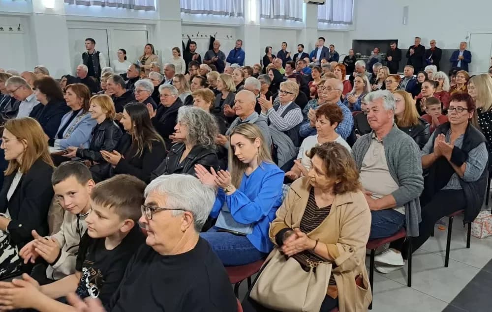 Velika priča iz malog mjesta: 850 godina svetišta u jednoj knjizi