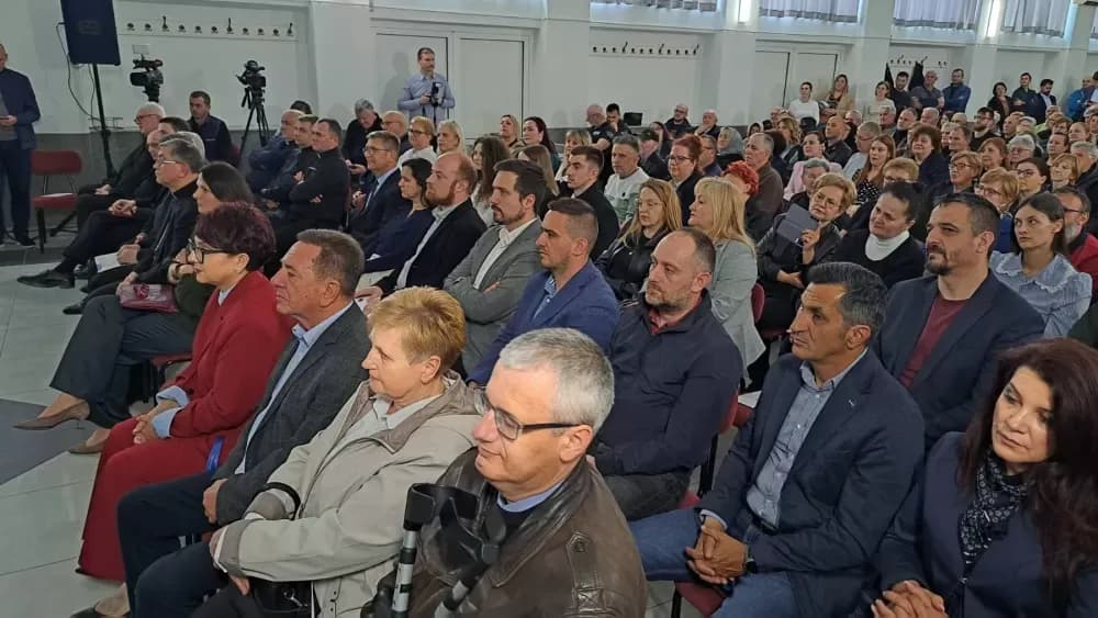 Velika priča iz malog mjesta: 850 godina svetišta u jednoj knjizi