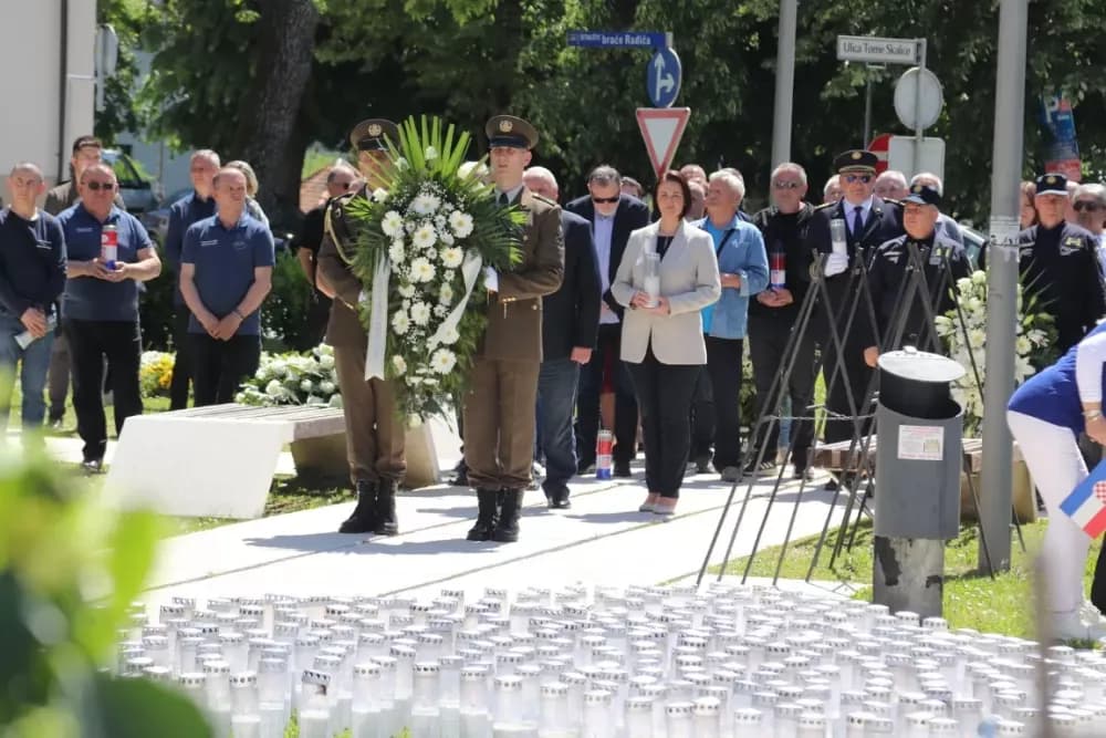 Bijele ruže za djecu kojoj je rat prekinuo djetinjstvo