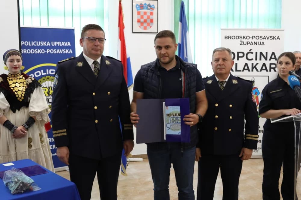 Povodom Dana policije održana središnja svečanost u Gornjoj Bebrini