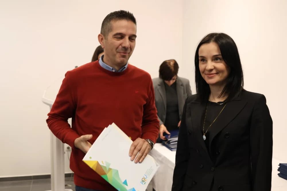 SLAVONSKI ŠAMAC: Premijer Plenković s ministrima i drugim dužnosnicima održao sjednicu Savjeta za Slavoniju, Baranju i Srijem