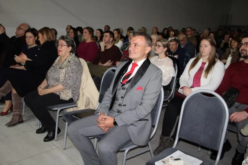 “TOMISLAVCI” U SUSRET BOŽIĆU – Tradicionalni koncert HPD Tomislav Cernik