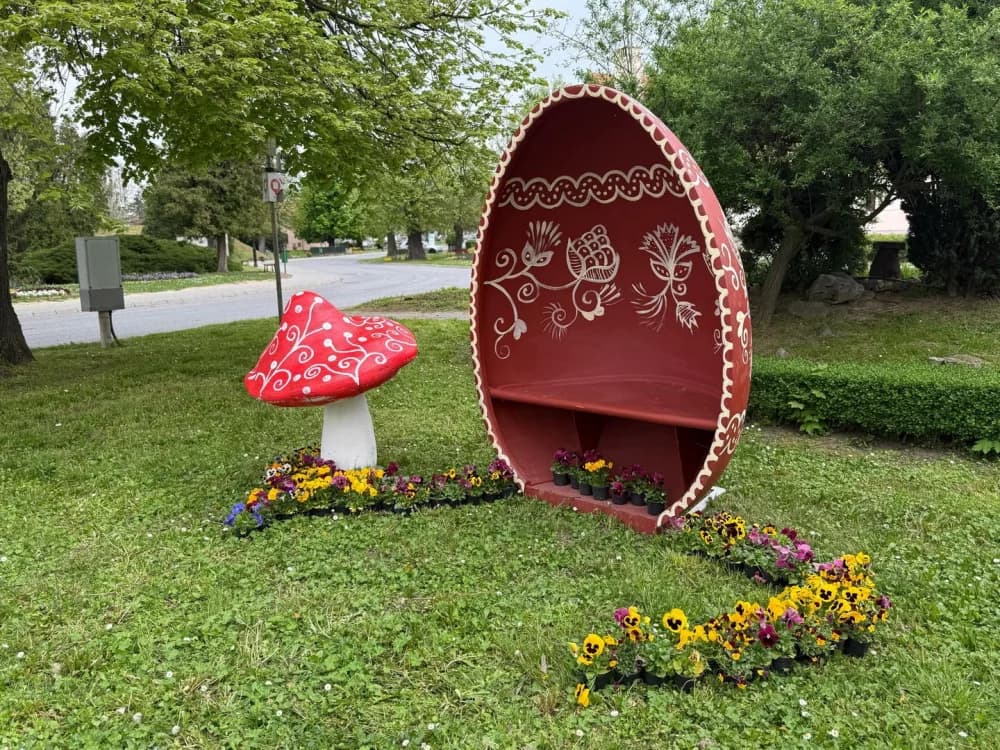 Blagdanski ugođaj u gradu: Uskrsne dekoracije na Korzu i u Tvrđavi