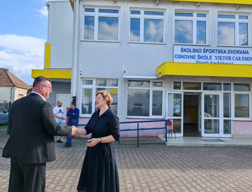 SVEČANO OBILJEŽEN DAN ŠKOLE U DONJIM ANDRIJEVCIMA