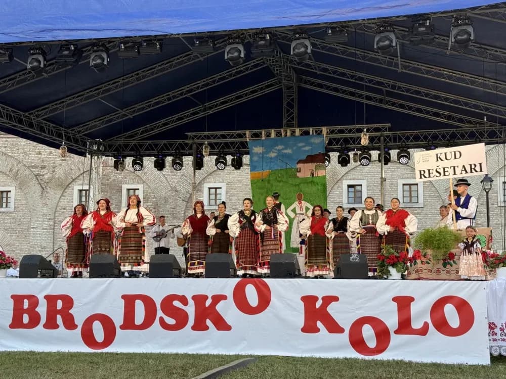 Brodskim kolom slavonska tradicija zasjala u punom sjaju