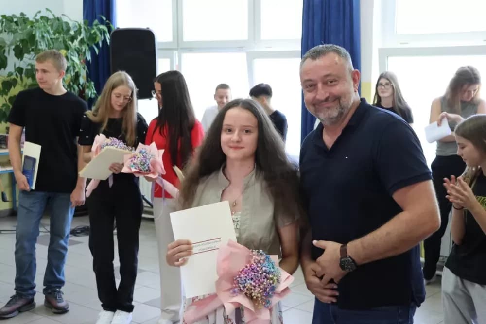 Općinski načelnik Bukovlja Igor Đaković uručio nagrade učenicima za izvrsnost na državnim i županijskim natjecanjima