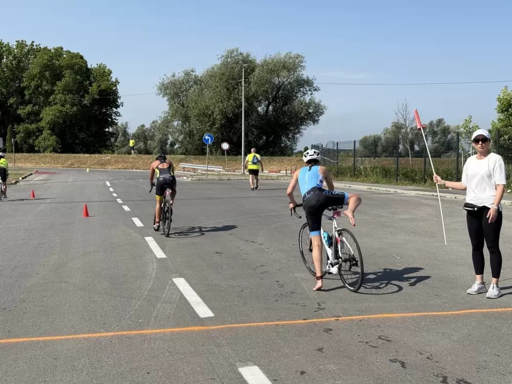 Grad Slavonski Brod treću godinu zaredom domaćin je Polojskog triatlona – 3. kolo Hrvatske triatlon lige
