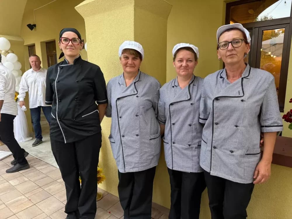 SIKIREVCI - Otvorena kušaonica tradicionalnih jela u slavonskom selu: ʼČetvero zaposlenih vratilo se iz Austrijeʼ