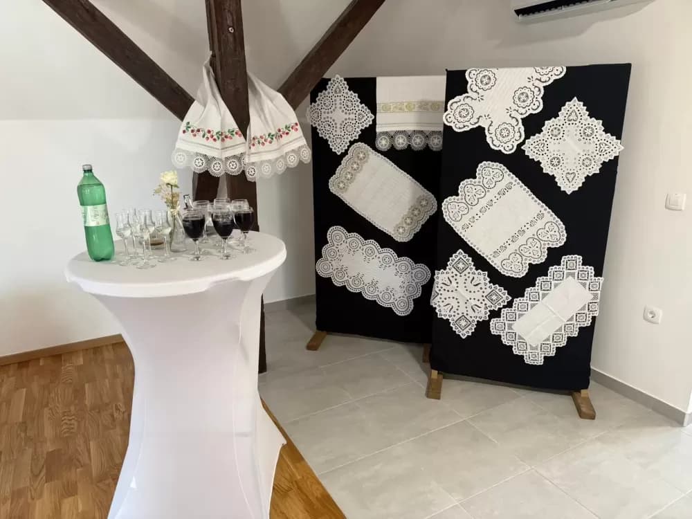 SIKIREVCI - Otvorena kušaonica tradicionalnih jela u slavonskom selu: ʼČetvero zaposlenih vratilo se iz Austrijeʼ