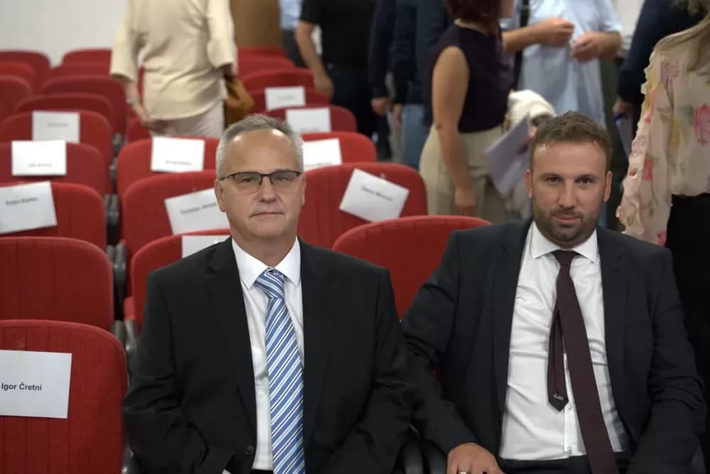 Zlatne kune u ruke najboljih tvrtki CALOR d.o.o. iz Gornje Vrbe, SPIROFLEX d.o.o. iz Ruščice i ĐURI ĐAKOVIĆ MONTAŽI d.o.o. iz Slavonskog Broda.