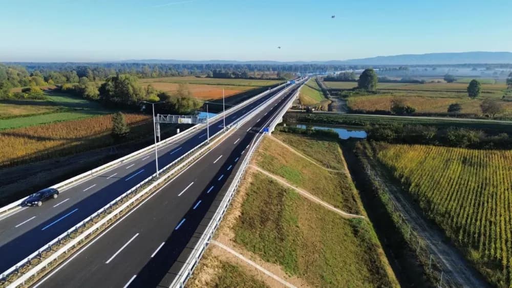 /NAPOKON/ Završena izgradnja pristupnih cesta i graničnih objekata kod novog mosta Stara Gradiška – Gradiška: Uskoro tehnički pregled i puštanje u promet