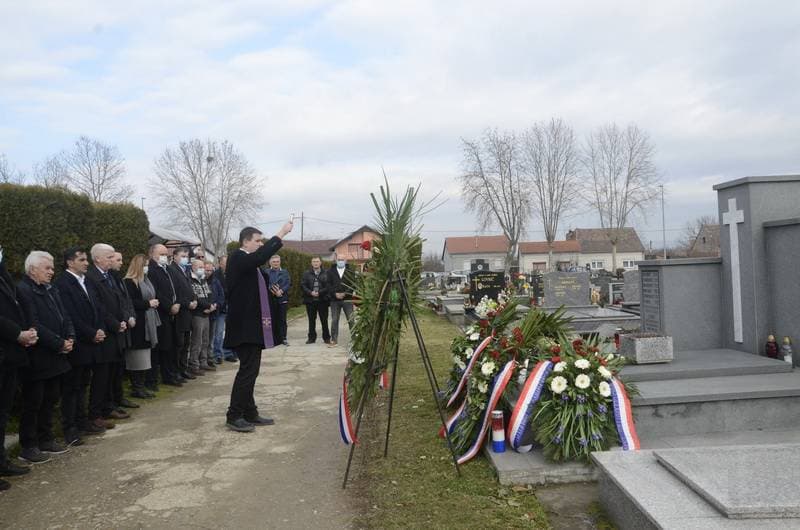 Drugi Advent u Čaglinu: Blagdanska čarolija okupila mještane unatoč prohladnom vremenu