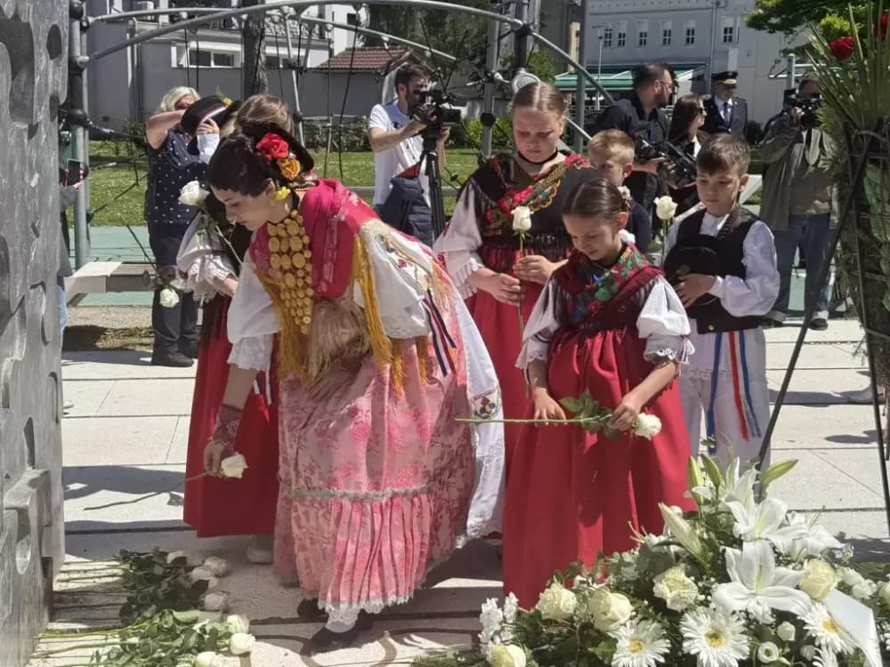 Bijele ruže za djecu kojoj je rat prekinuo djetinjstvo