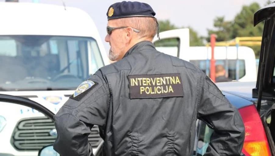 CIRKUS U GARČINU: Napadnut muškarac, reagirala i policija