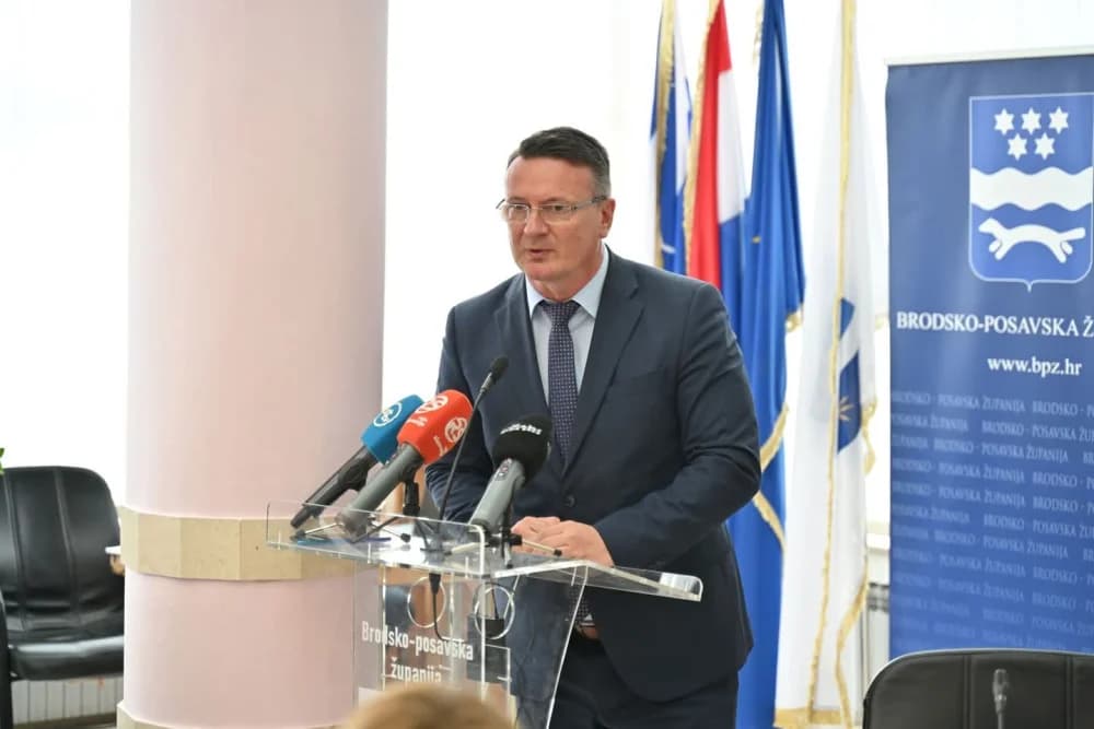Mlade obitelji u središtu su interesa i djelovanja Brodsko – posavske županije.